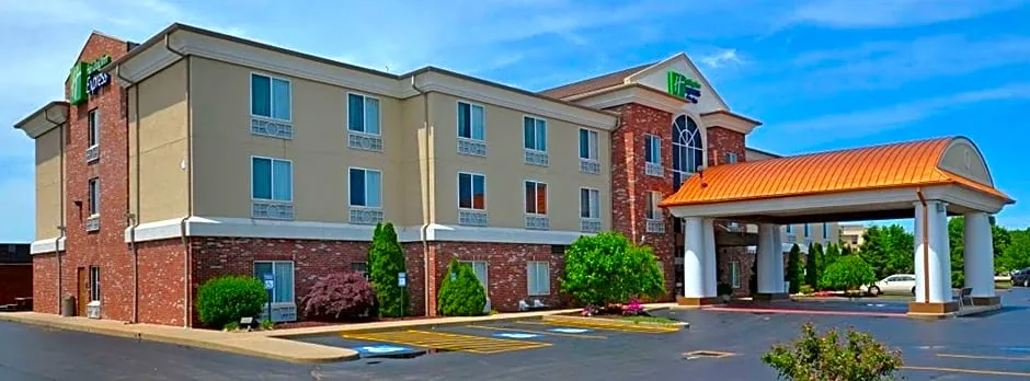 Holiday Inn Express Hotel & Suites Farmington By IHG