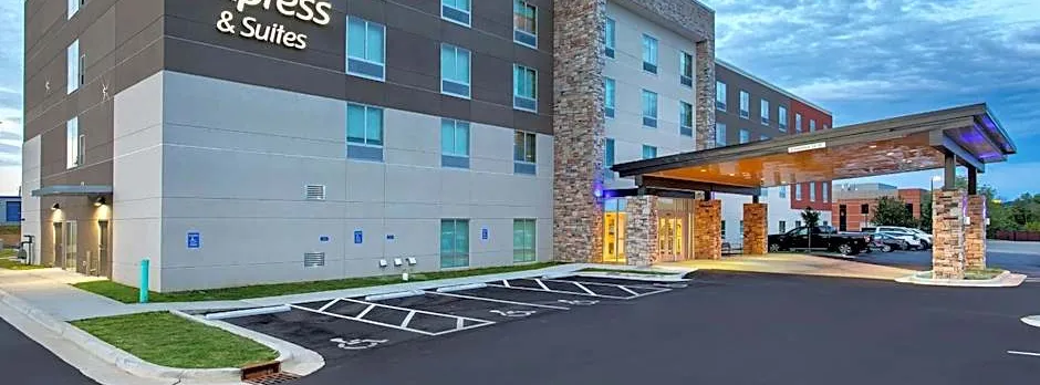 Holiday Inn Express And Suites La Grange By IHG