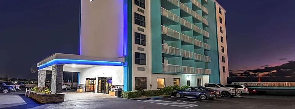 Comfort Inn & Suites Daytona Beach Oceanfront