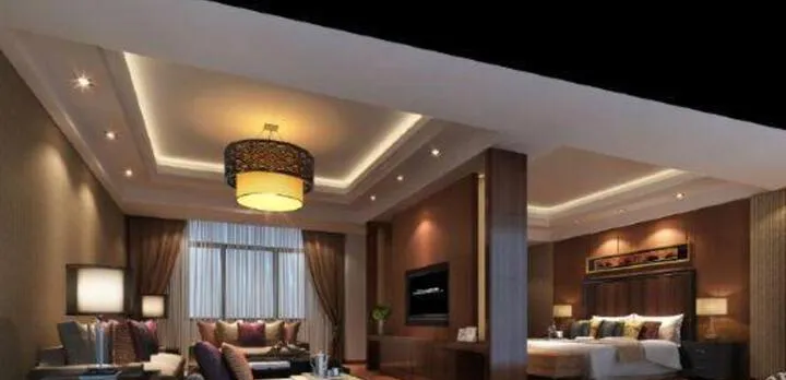 Yulong Hotel