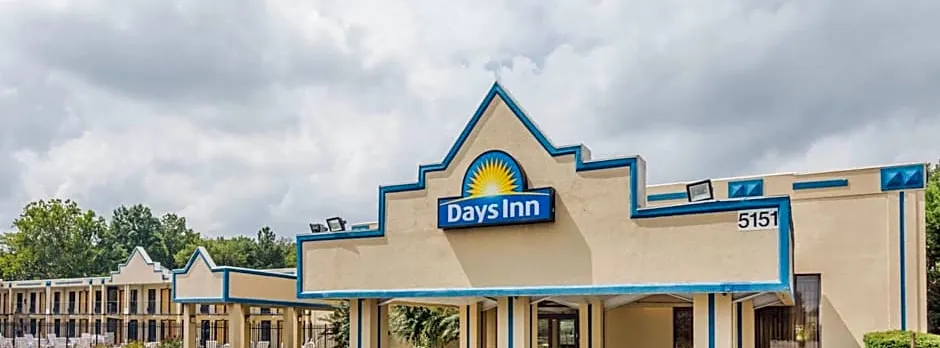 Days Inn by Wyndham Camp Springs Andrews AFB