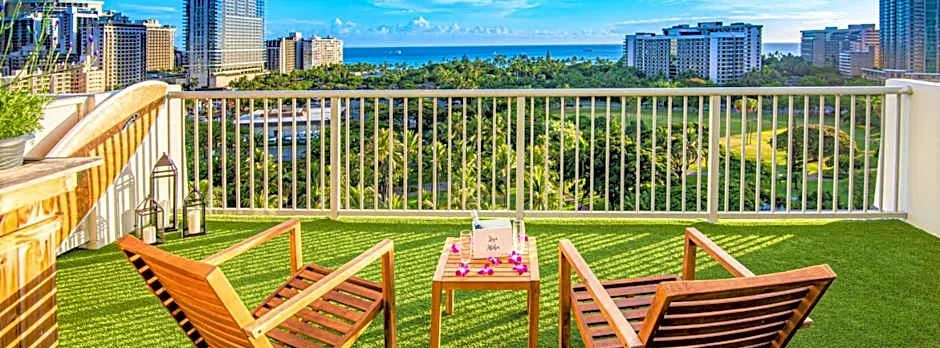 Hotel La Croix Waikiki