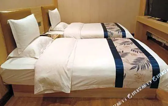 Xinjinjiang Boutique Hotel