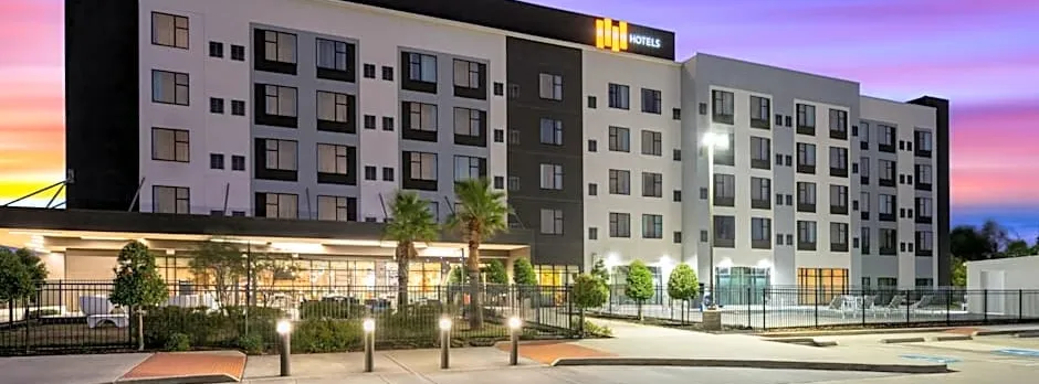 EVEN Hotel Shenandoah - The Woodlands by IHG