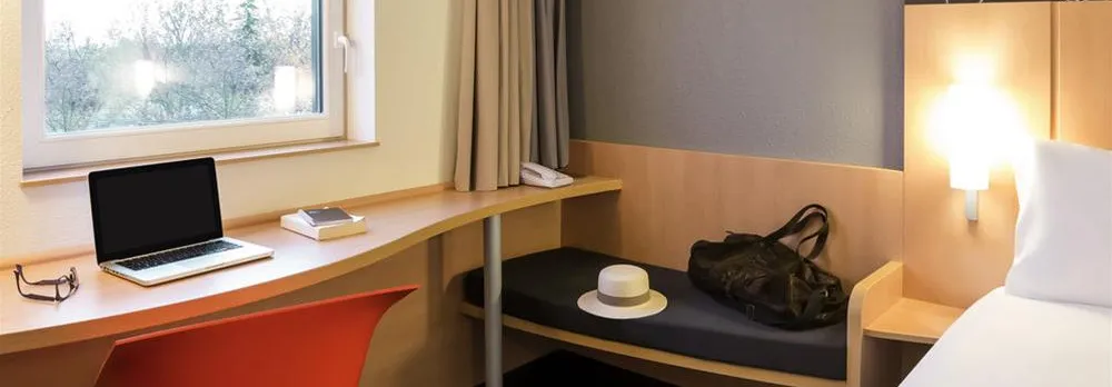 ibis Nîmes Ouest