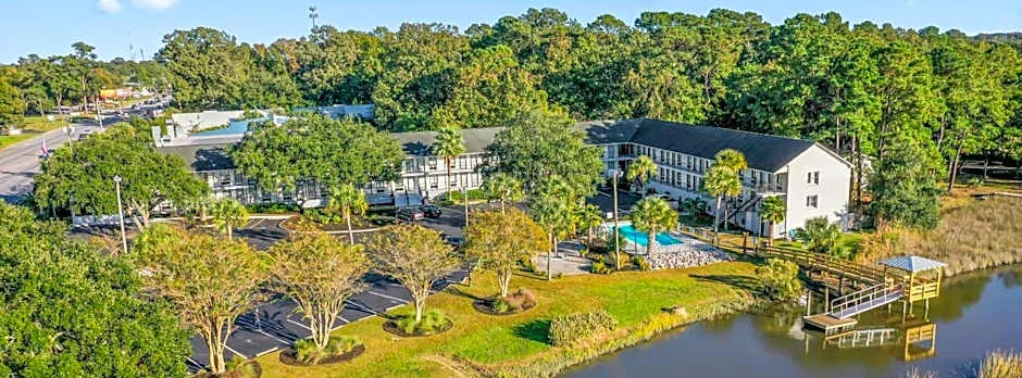 Charleston Creekside Inn