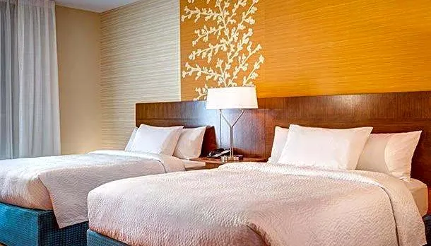 Fairfield Inn & Suites by Marriott Detroit Canton