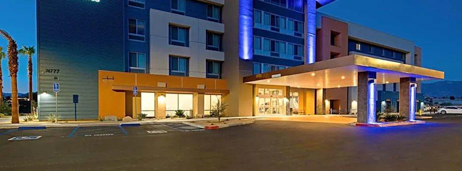 Holiday Inn Express And Suites Palm Desert Millennium By IHG