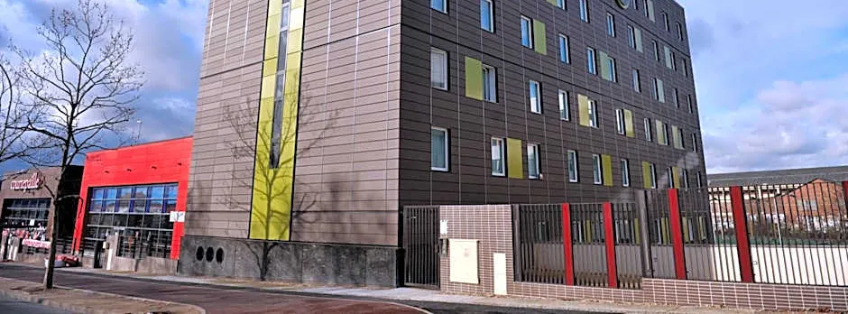 B&B HOTEL Paris Le Bourget