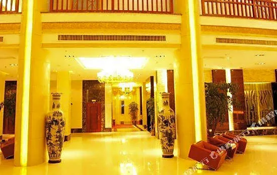 Promenade Hotel