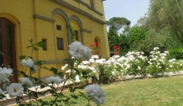 HOTEL VILLA BETANIA