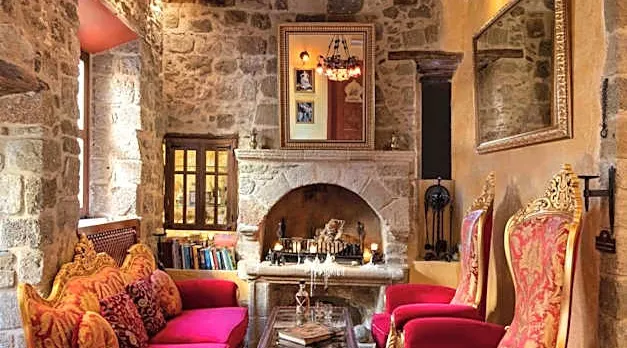 Nikos Takis Fashion Boutique Hotel