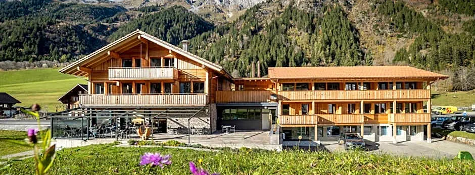 Berghotel Gadmer Lodge - dein Zuhause in den Bergen am Sustenpass im Berner Oberland