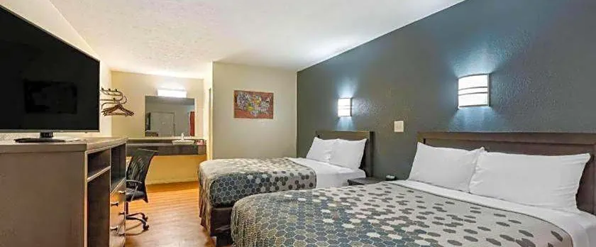 Quality Inn & Suites Columbus West