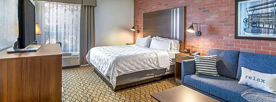 Burrstone Inn, an Ascend Collection Hotel