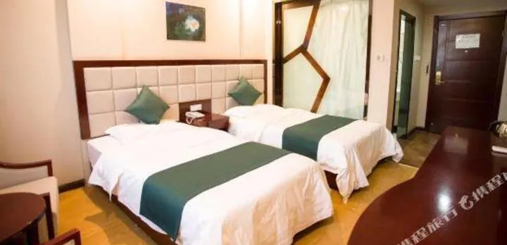 Super 8 Hotel (Mount Hua)