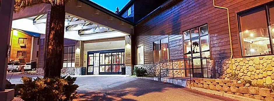 Empeiria High Sierra Hotel