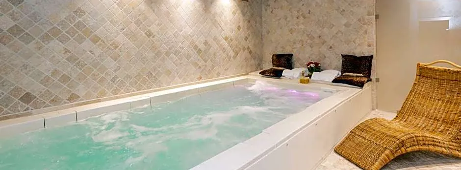 Adler Cavalieri Hotel-Private Spa & Gym