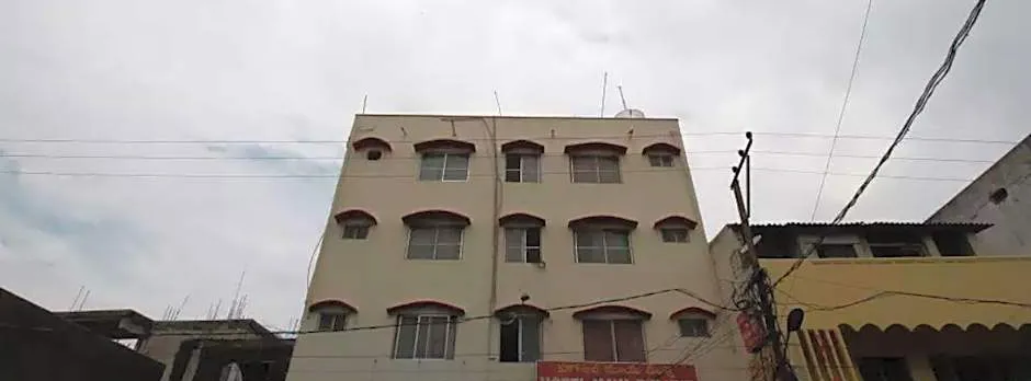 Hotel Maya Deluxe