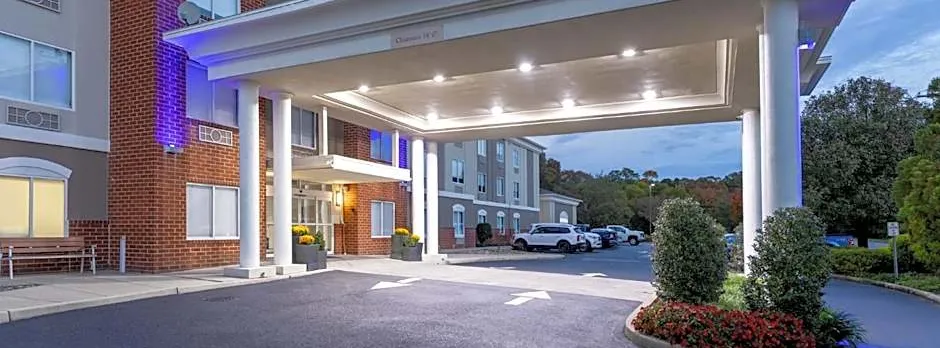 Holiday Inn Express Hotel & Suites Vineland Millville By IHG
