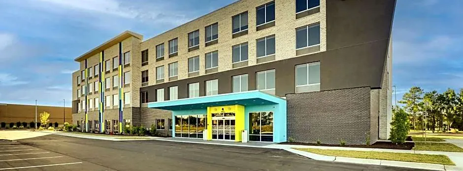 Tru by Hilton Leland Wilmington