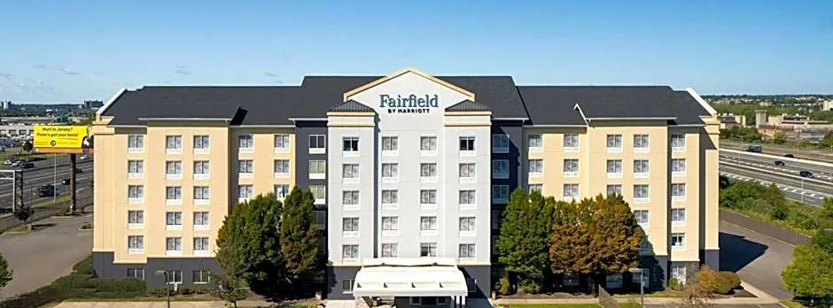 Fairfield Inn & Suites by Marriott Newark Liberty International Airport