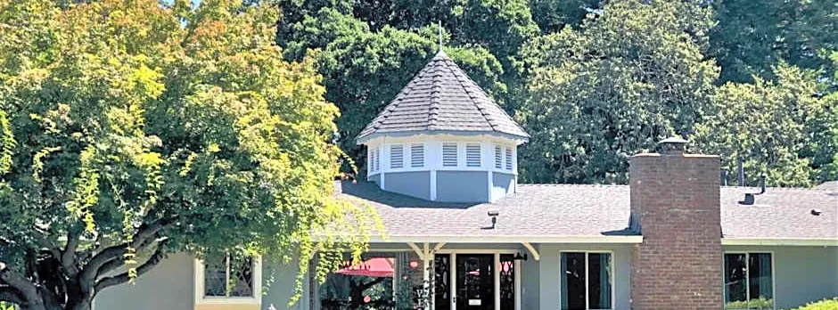 Stahlecker House