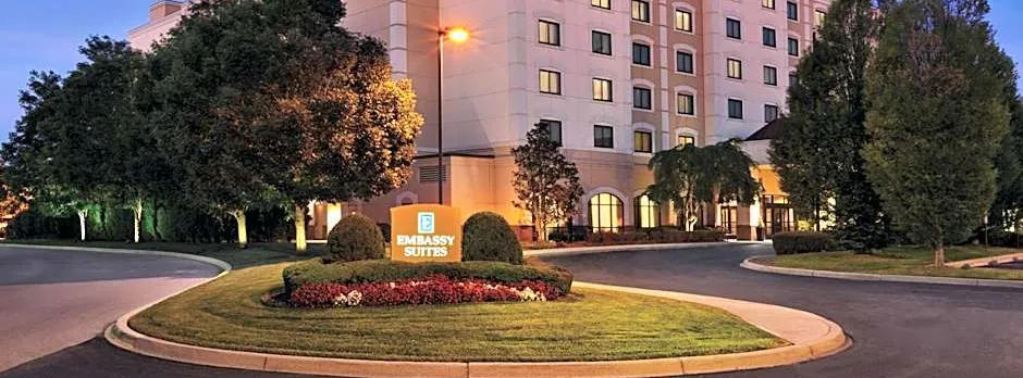 Embassy Suites by Hilton Louisville East