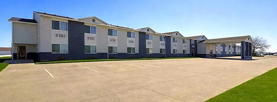 Super 8 by Wyndham Smithville/Kansas City