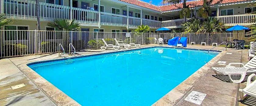 Studio 6 Suites Carpinteria, CA Santa Barbara South