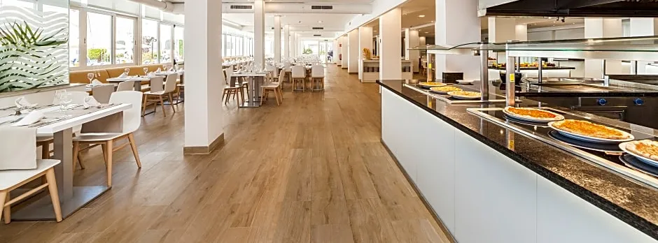 Apartamentos Globales Lord Nelson