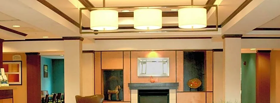 Fairfield Inn & Suites by Marriott Fairmont