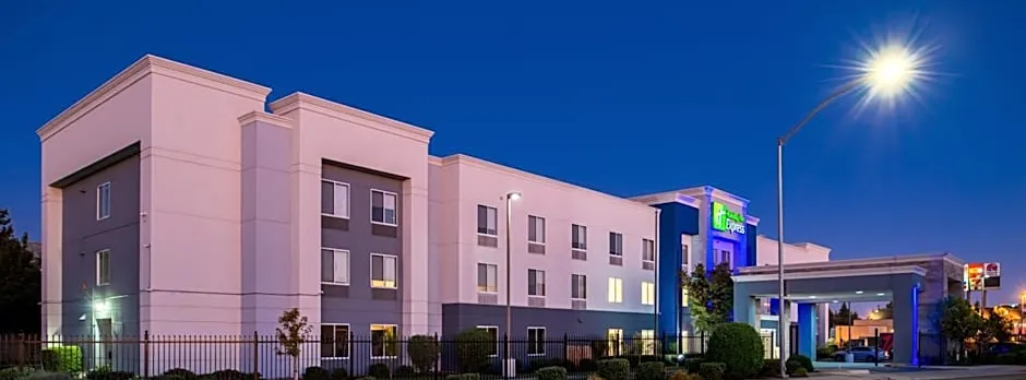 Holiday Inn Express Stockton Southeast By IHG