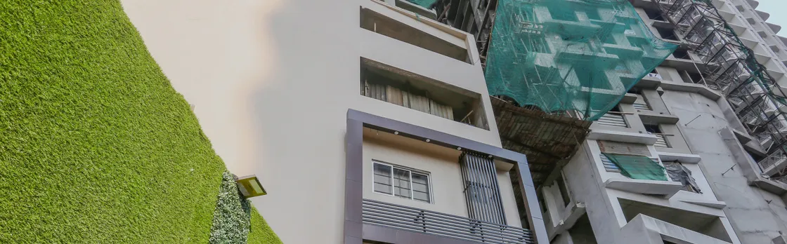 0681 Oyo Townhouse hotel Royal INN