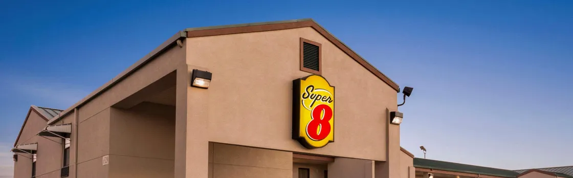 Super 8 By Wyndham Hattiesburg North
