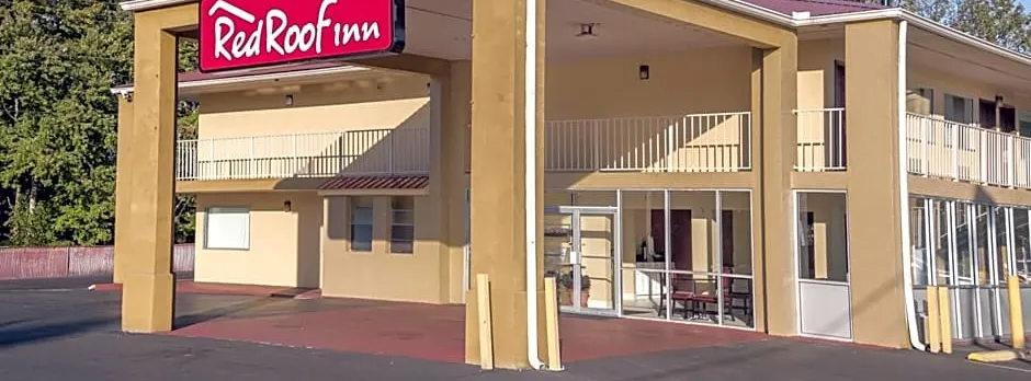 Red Roof Inn Acworth - Emerson / LakePoint South