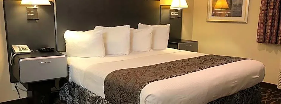 Casa Royal Inn