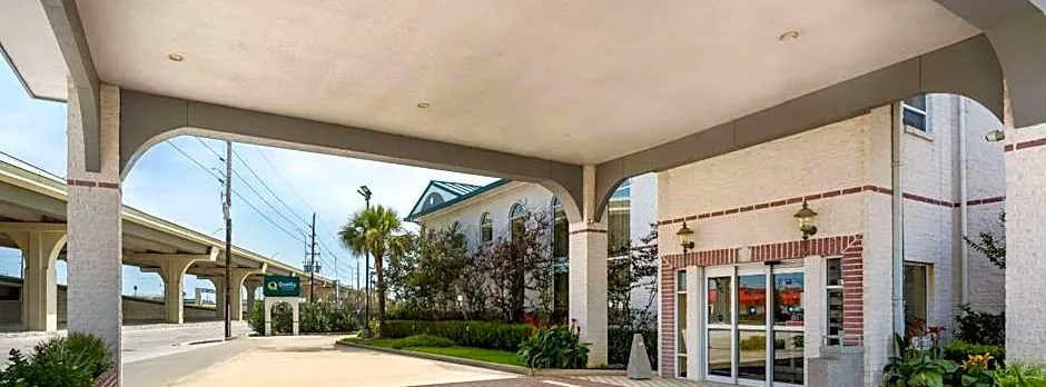 Quality Inn & Suites Houston Northwest - Cypress