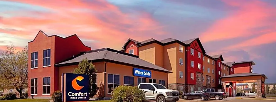 Comfort Inn & Suites Red Deer - Highway 11