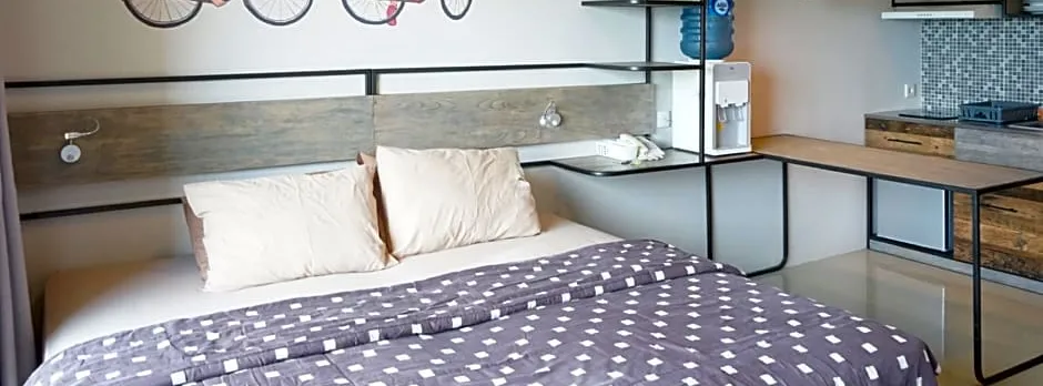 Suite Room on Student Park Apartment