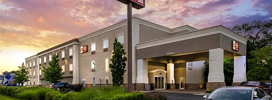 Best Western Plus Eastgate Inn & Suites