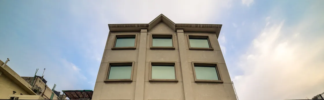 OYO 16011 Hotel Mohan International