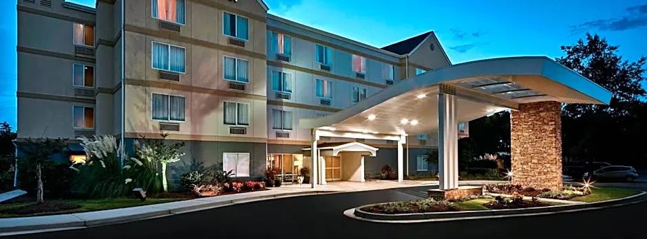 Fairfield Inn Myrtle Beach Broadway at the Beach