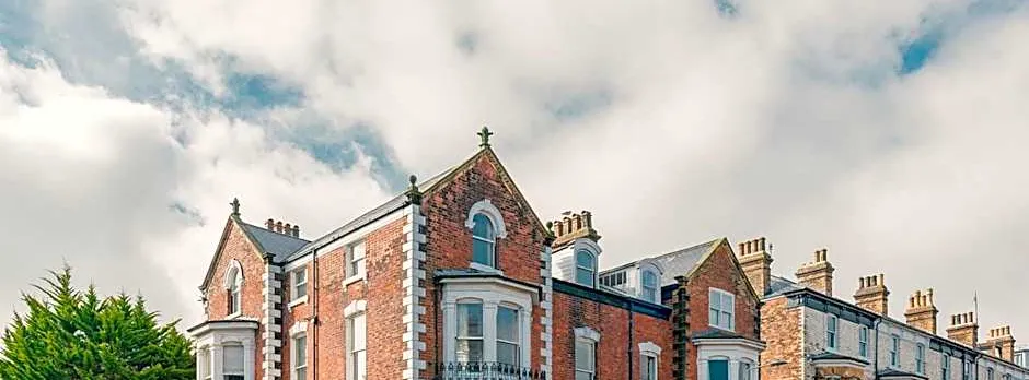 Rowntree Lodge