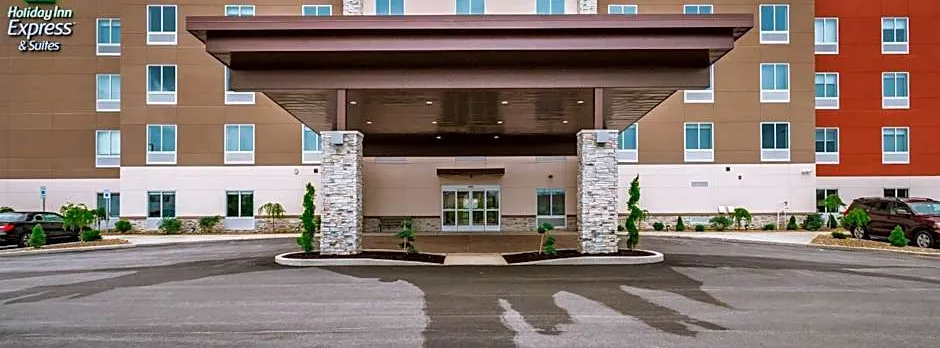 Holiday Inn Express and Suites- South Bend Casino By IHG