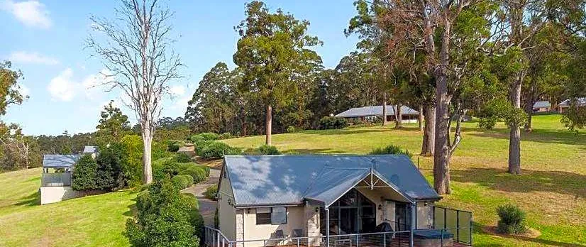Scarlet Woods Chalets
