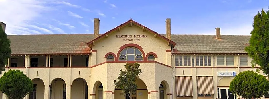 Historic Hydro Motor Inn