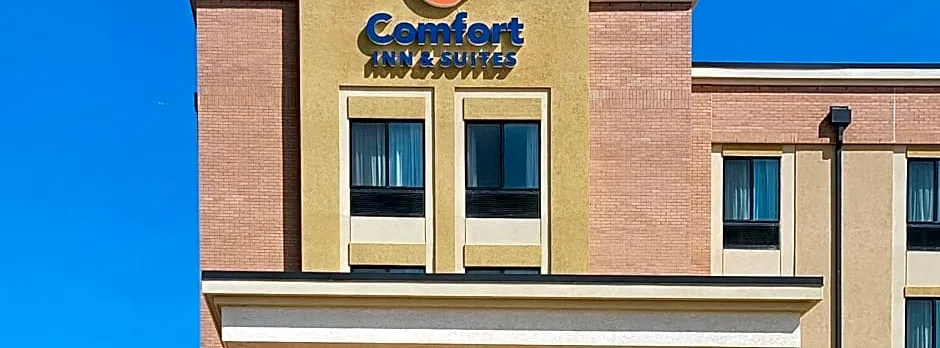 Comfort Inn & Suites Watford City