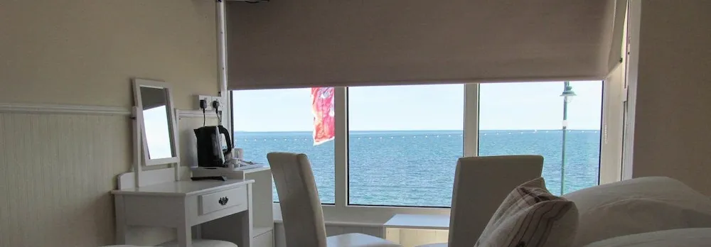 Shoreline Lodgings