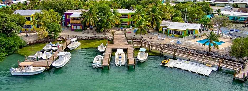 Captain Pip's Marina & Hideaway